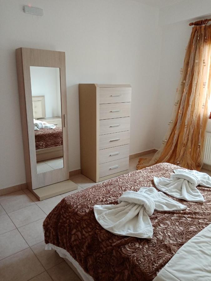 Knossos Apartments カラマキ エクステリア 写真